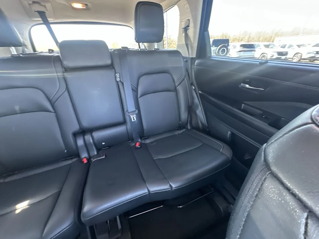 Used 2023 Black Nissan SL image 14