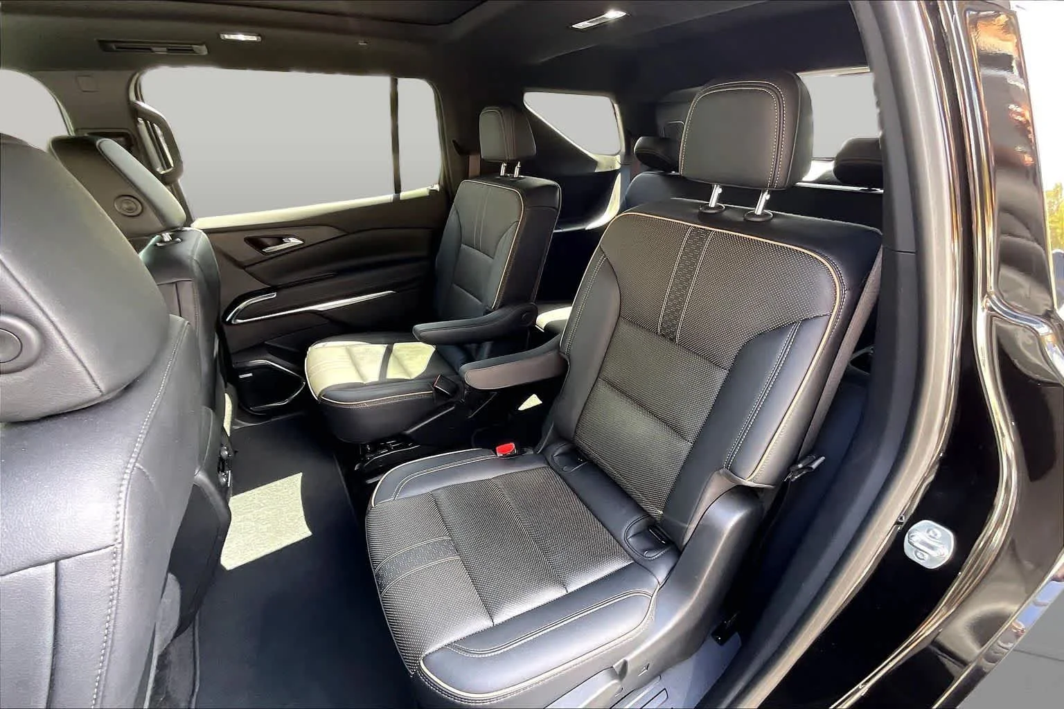 Used 2025 Mosaic Black Metallic Chevrolet FWD High Country image 48