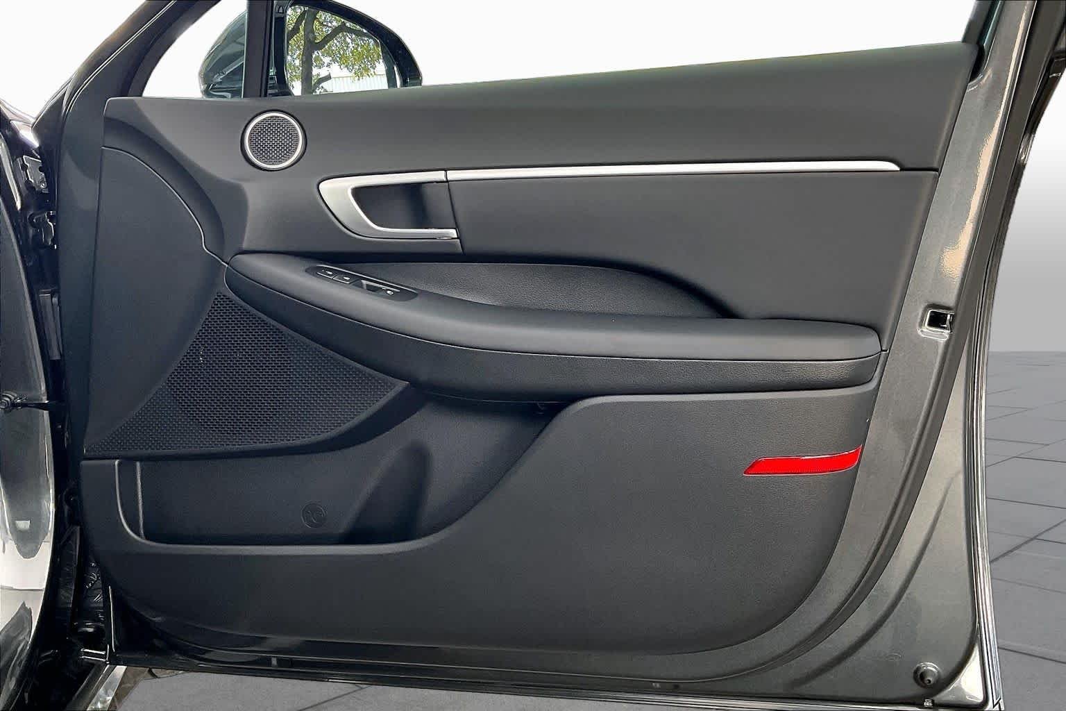 Used 2026 Portofino Gray Hyundai SEL Sport image 23