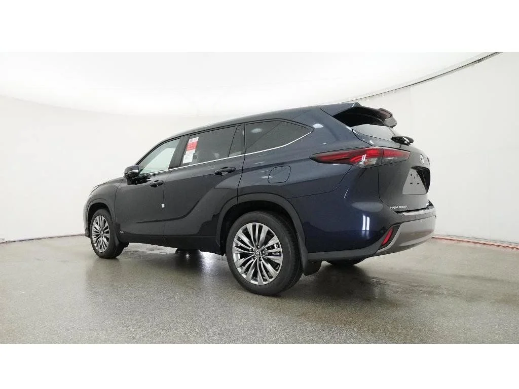New 2026  Toyota Platinum image 28
