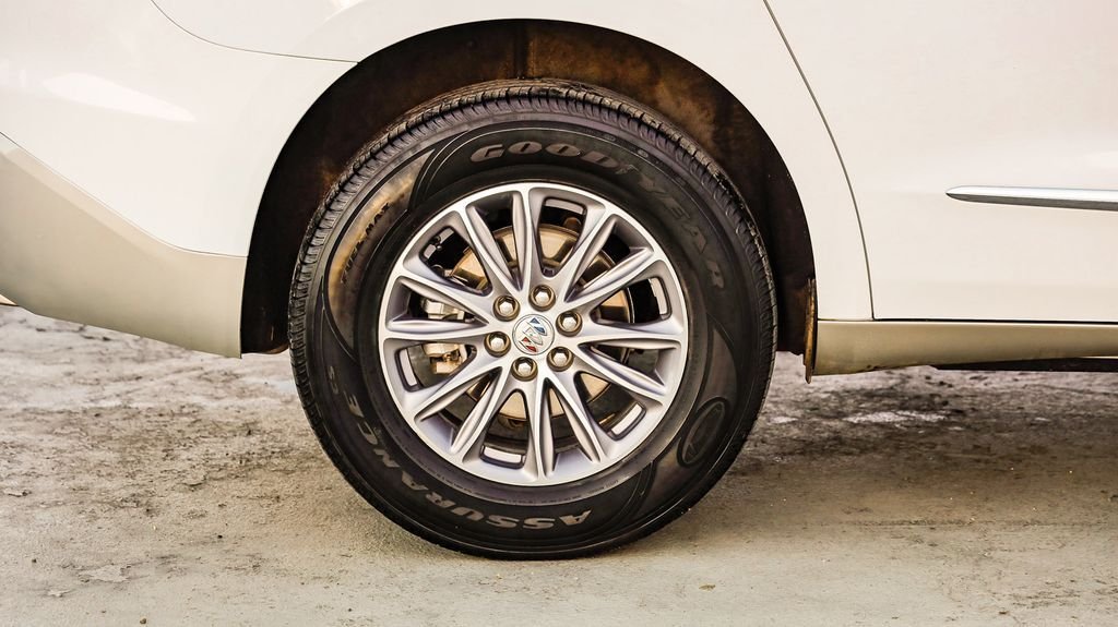 Used 2024 Summit White Buick Premium Group image 12