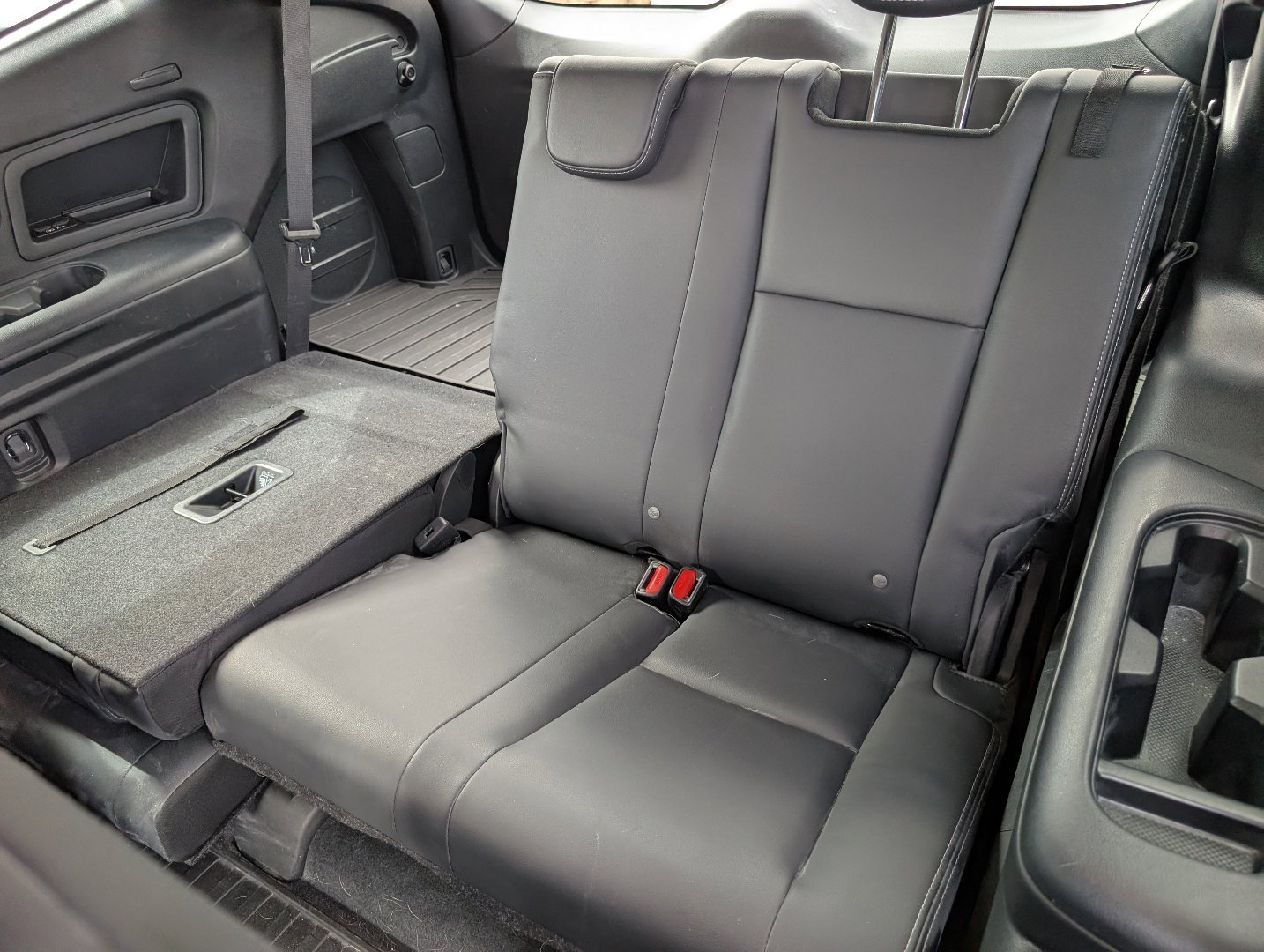 Used 2023 Autumn Green Metallic Subaru Touring image 27