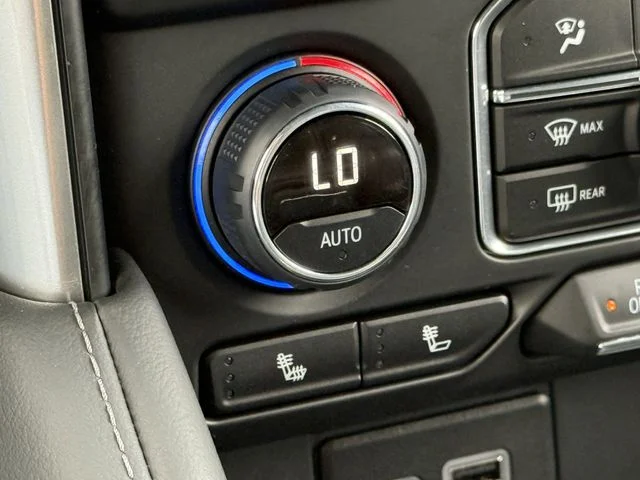 Used 2024 White Chevrolet Z71 image 19