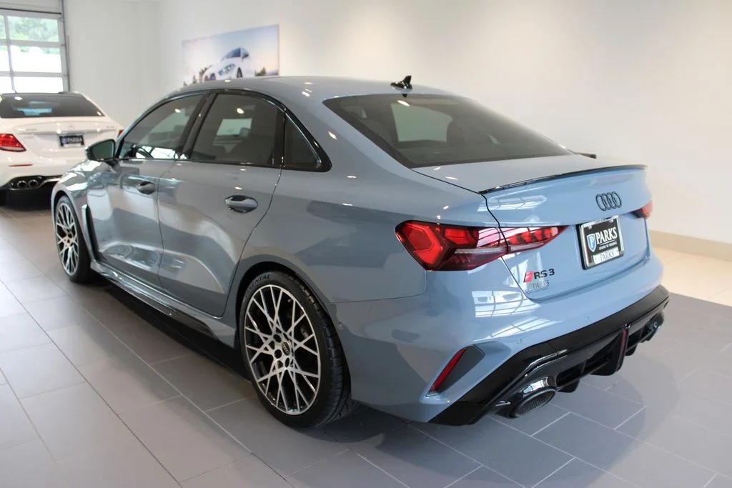 Used 2025  Audi 2.5T image 33