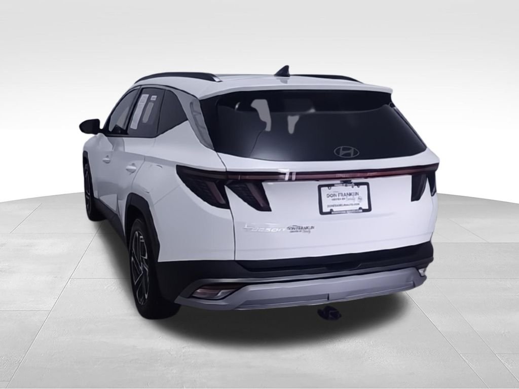 Used 2025 White Hyundai Limited image 8