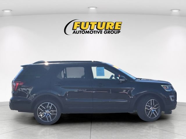 Used 2017 Black Ford Sport image 3