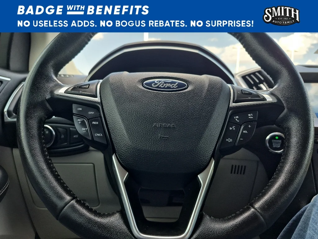 Used 2018 White Gold Metallic Ford Titanium image 23