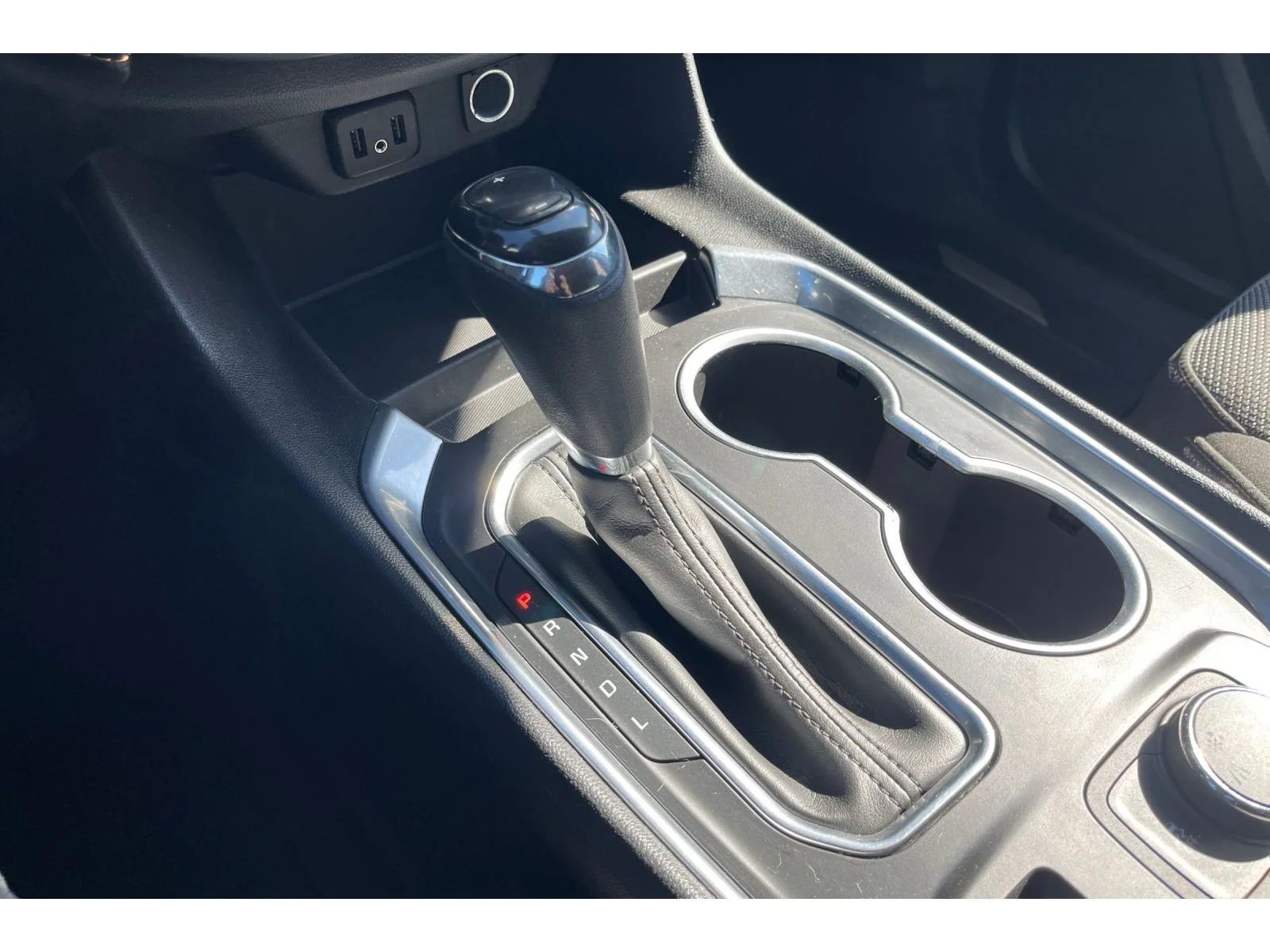 Used 2019 SATIN STEEL METAL Chevrolet LS image 31