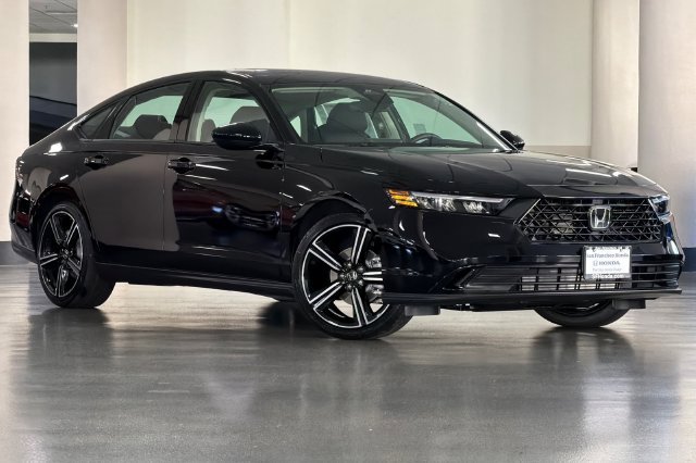 New 2026 Crystal Black Pearl Honda SE image 2