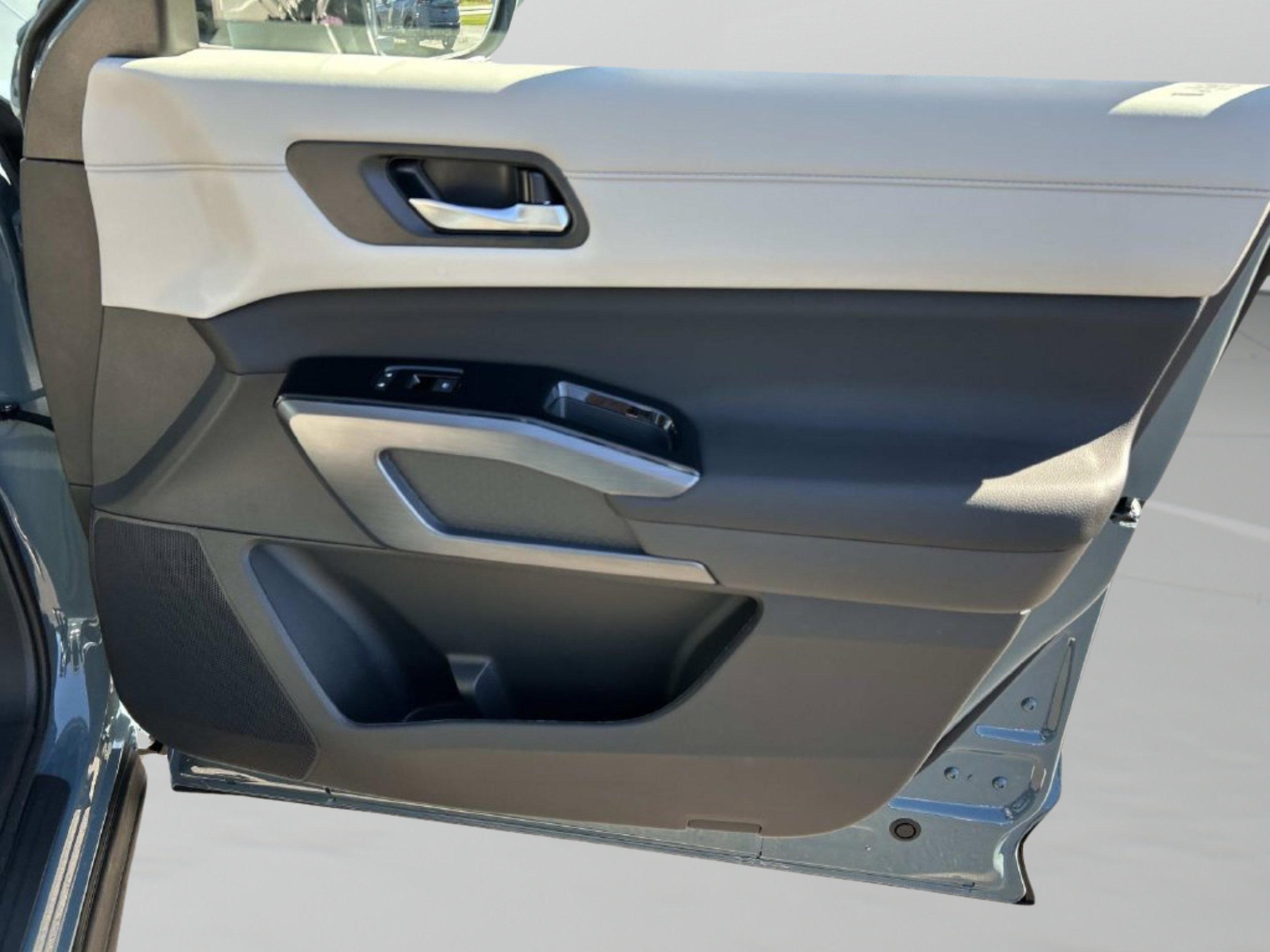 New 2026 Baltic Teal Pearl Nissan SL image 20