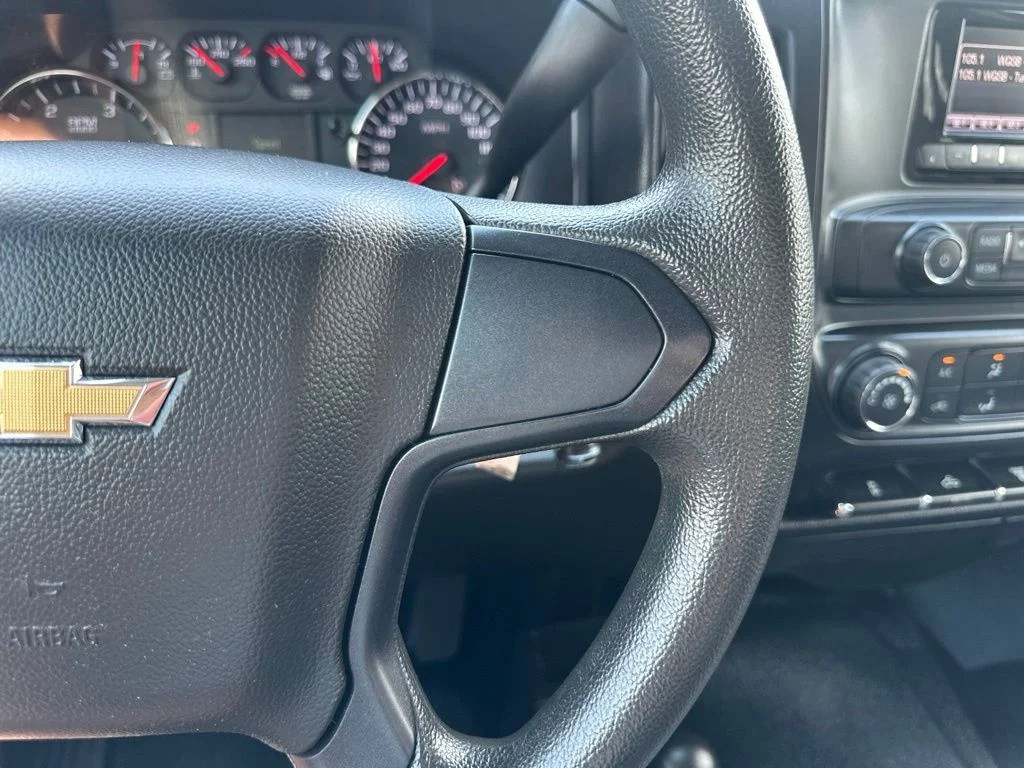Used 2015 White Chevrolet Work Truck image 38