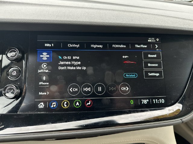 Used 2023 Ebony Twilight Metallic Buick Avenir image 21