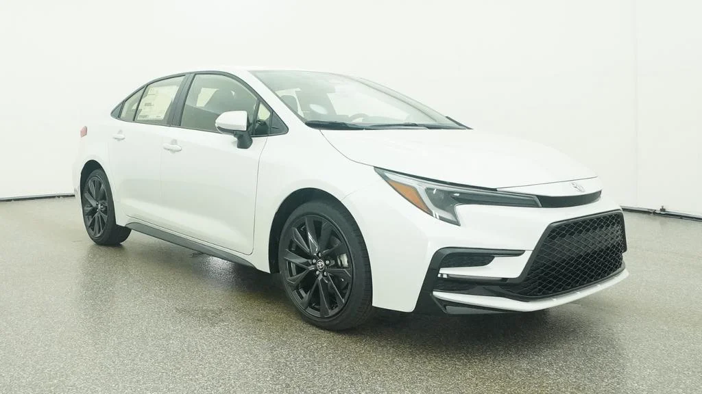 New 2026 Wind Chill Pearl Toyota Hybrid SE image 9