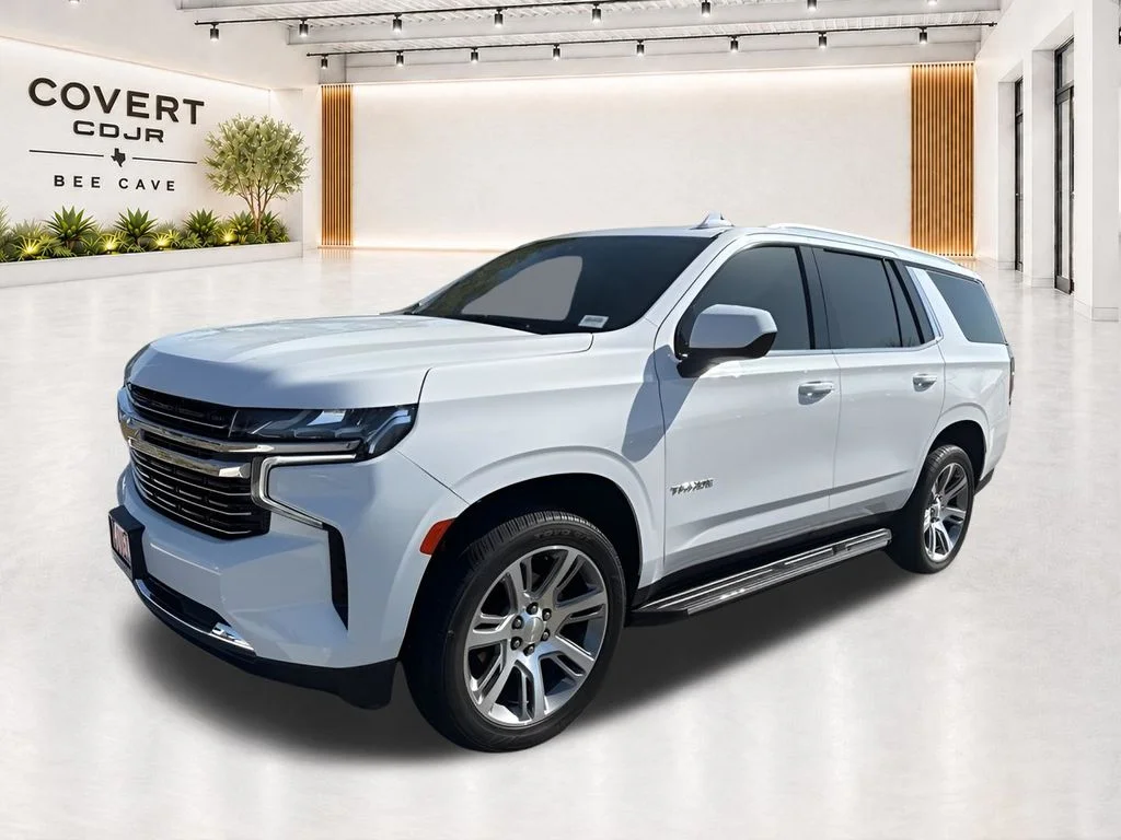 Used 2021 White Chevrolet LT image 4