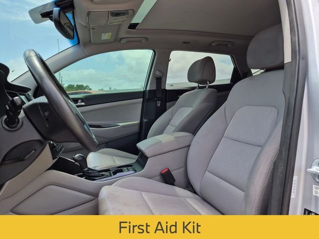 Used 2018 Molten Silver Hyundai Value image 15