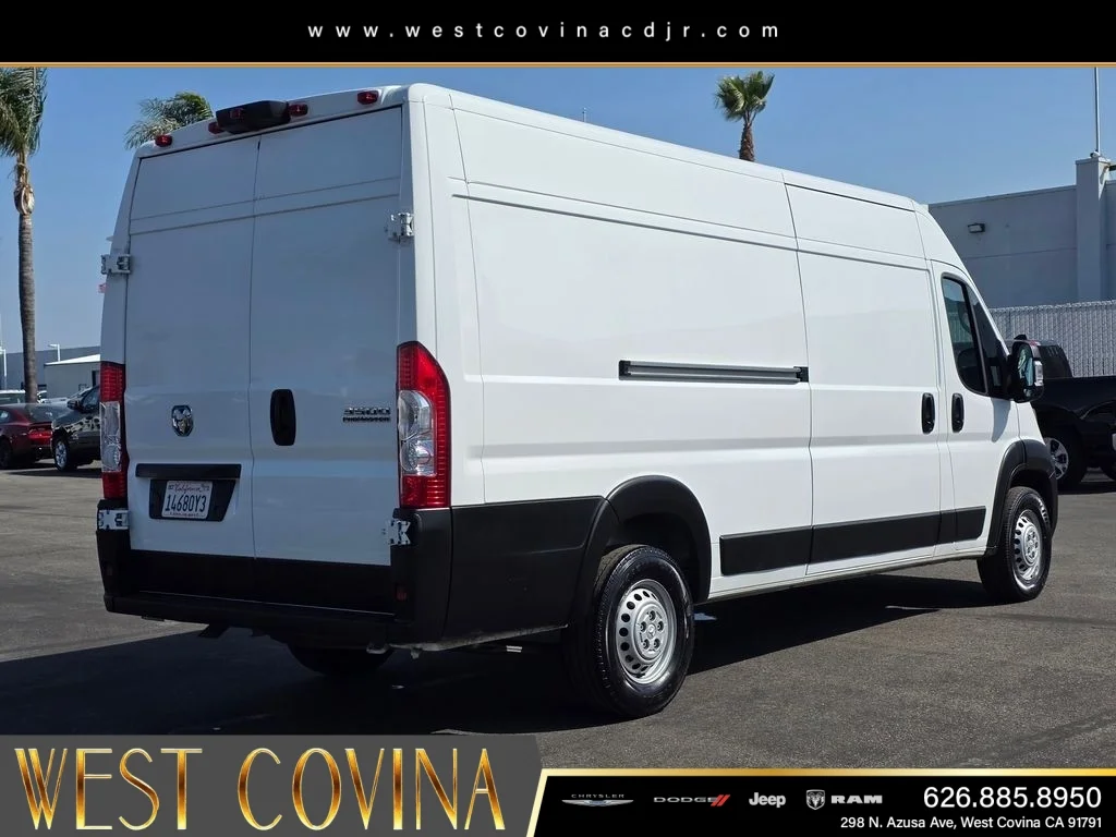 Used 2025 White Ram High Roof image 37