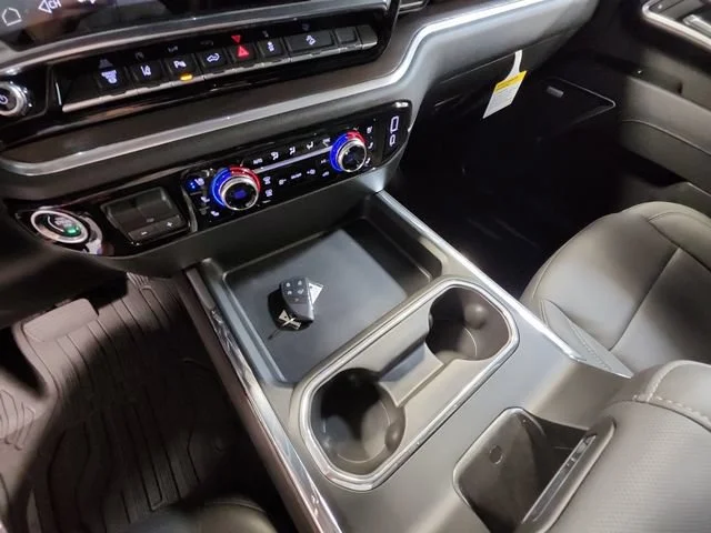2026 GMC Sierra 2500HD SLT - Photo 10