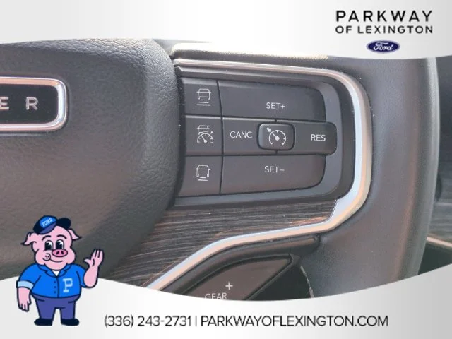 Used 2022 White Jeep Series II image 18