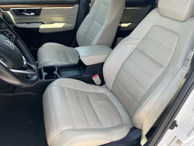 Used 2018  Honda Touring image 34