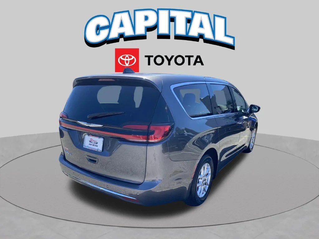 Used 2023 Gray Chrysler Touring L image 16