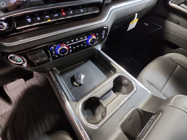 New 2026 Onyx Black GMC SLT image 10