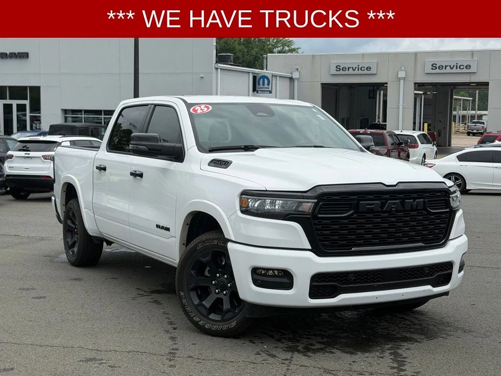 Used 2025 White Ram Big Horn/Lone Star image 1