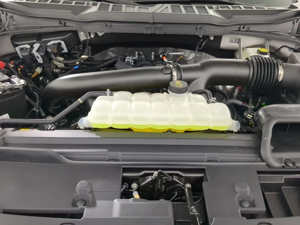 New 2026 AVALANCHE Ford XLT image 27