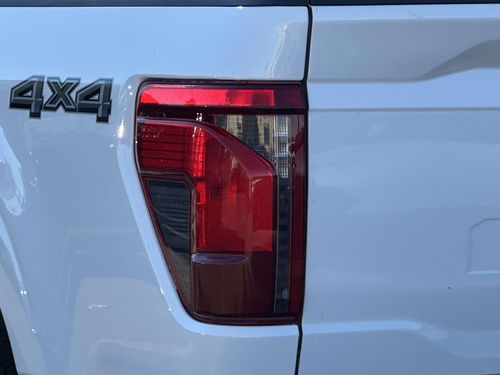 Used 2024 White Ford XLT image 12
