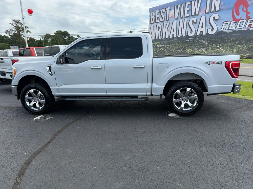Used 2021 Space White Metallic Ford XLT image 9