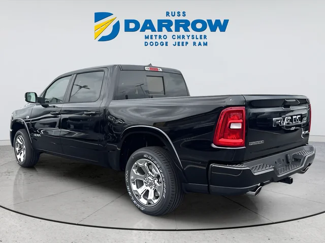 New 2026 Diamond Black Crystal Pearl-Coat Exterior Paint RAM Big Horn/Lone Star image 3