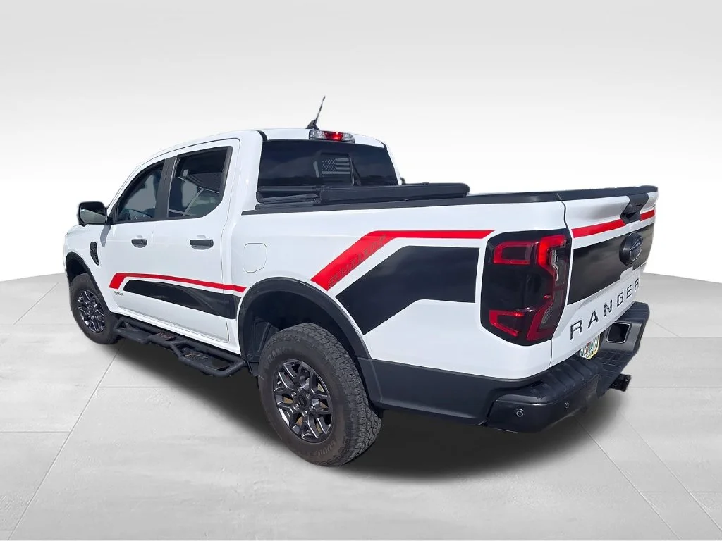 Used 2024 White Ford XLT image 7