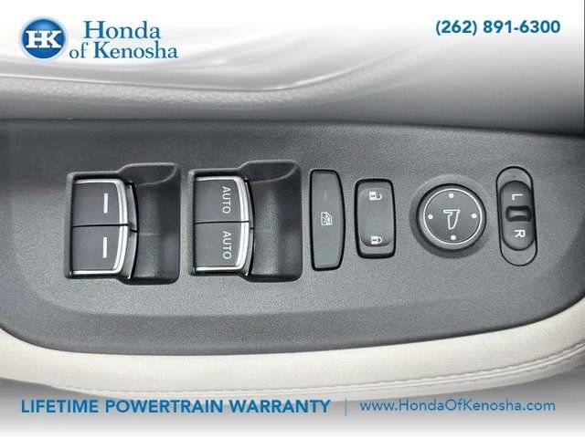 2026 Honda HR-V EX-L - Photo 12