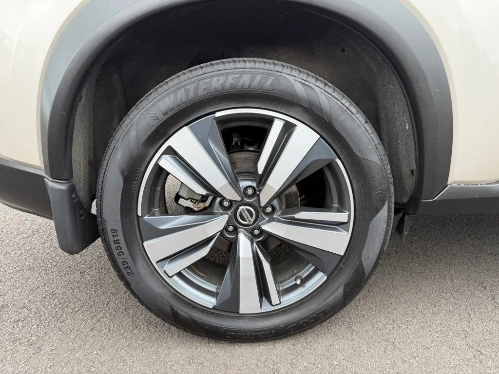 2021 Nissan Rogue SL - Photo 10