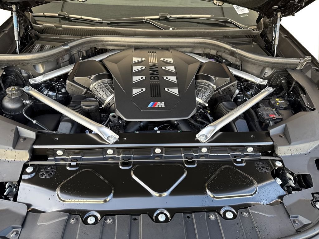 New 2026 Singapore Grey II Metallic BMW M60i image 11