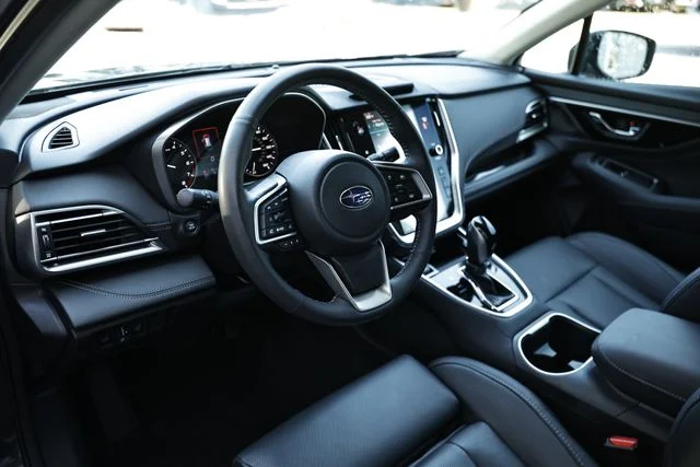 2025 Subaru Outback Touring - Photo 21