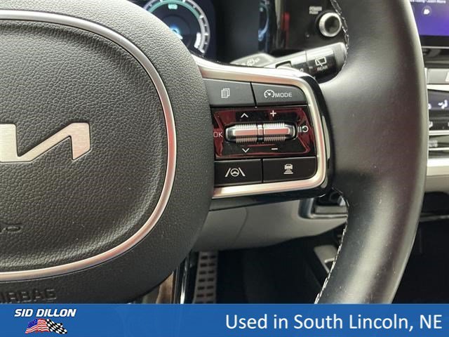Used 2023 Snow White Pearl Kia SX Prestige image 10