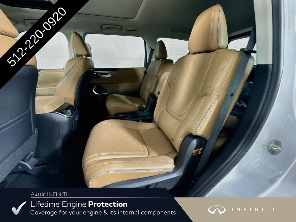 New 2027 White INFINITI LUXE image 31