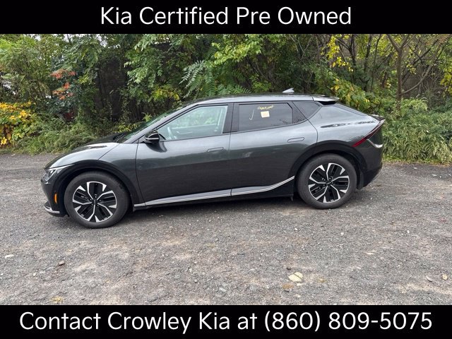 Certified Used 2024 Gray Kia Wind image 5