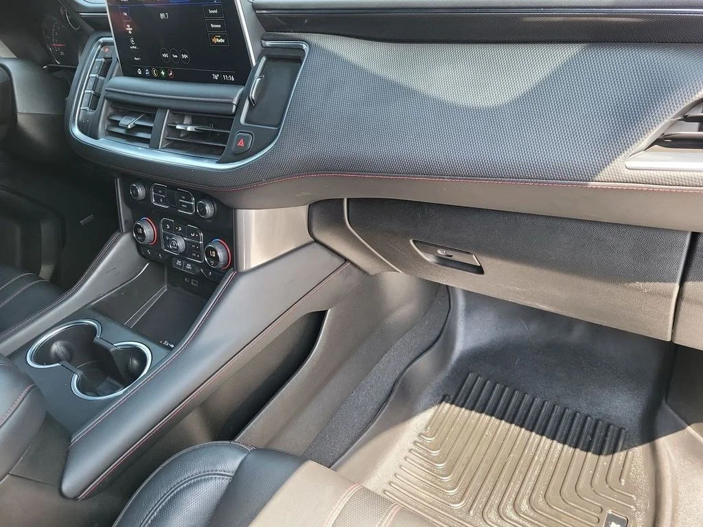 Used 2021 Summit White Chevrolet RST image 35