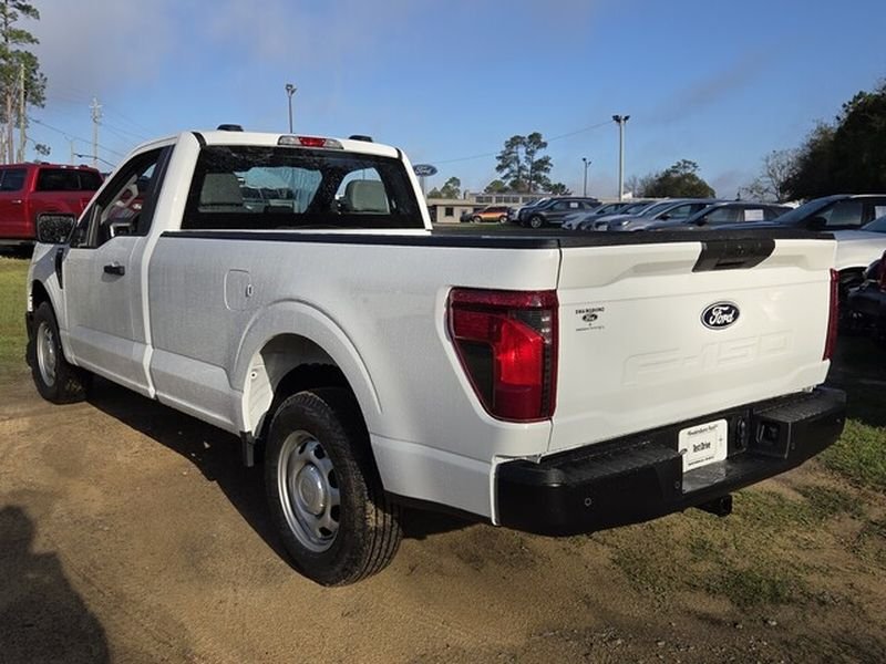 New 2026 Oxford White Ford XL image 9