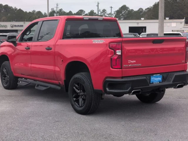 Used 2020 Red Chevrolet LT Trail Boss image 3