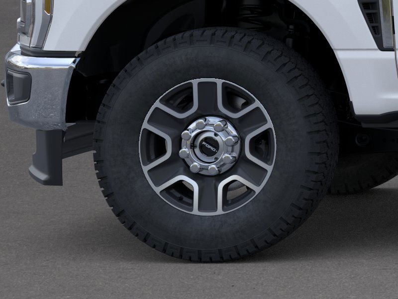 New 2026 Star White Metallic Tri-Coat Ford F-250® Lariat® image 44