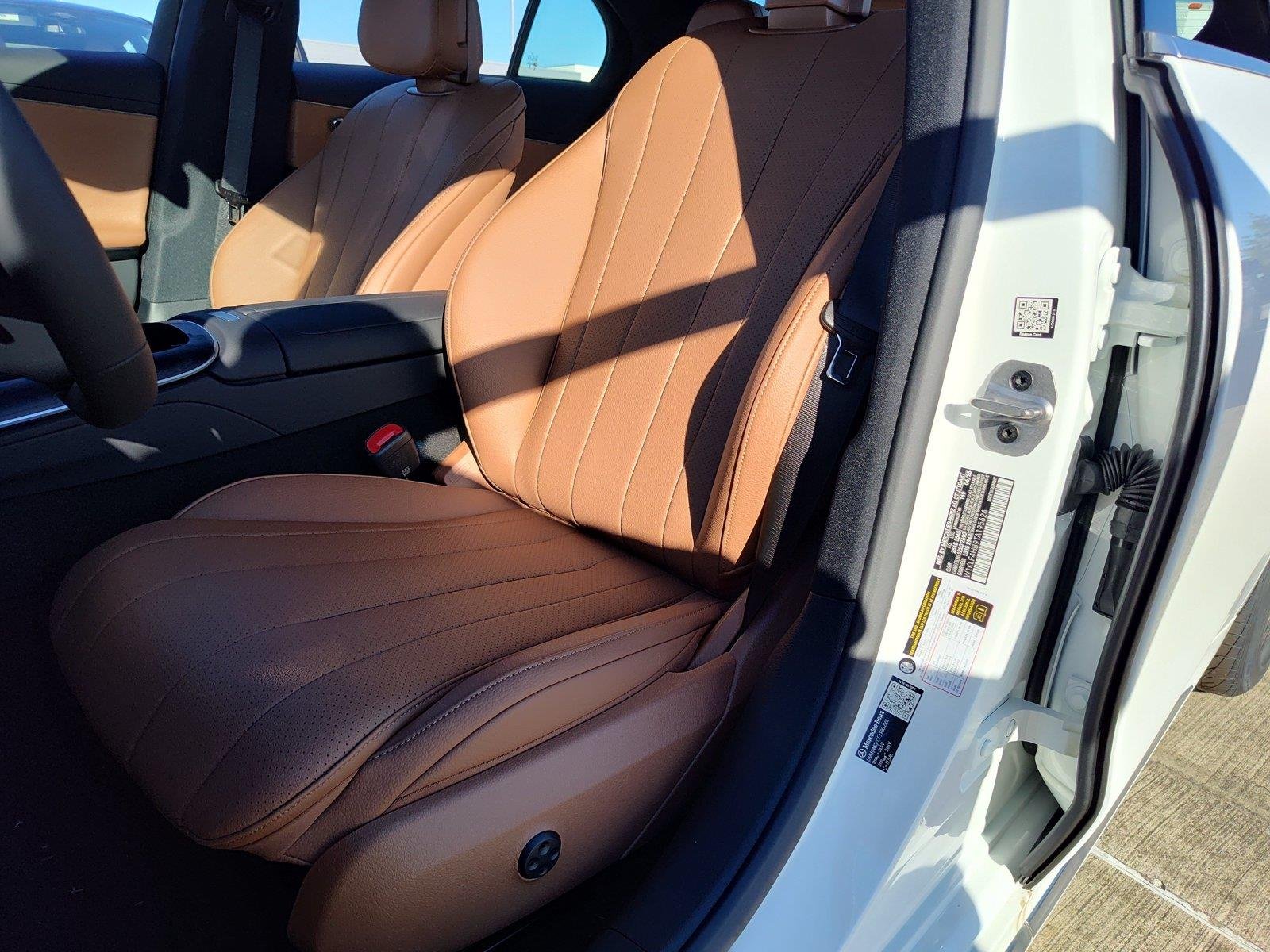 Used 2026 Polar White Mercedes-Benz E 350 image 6