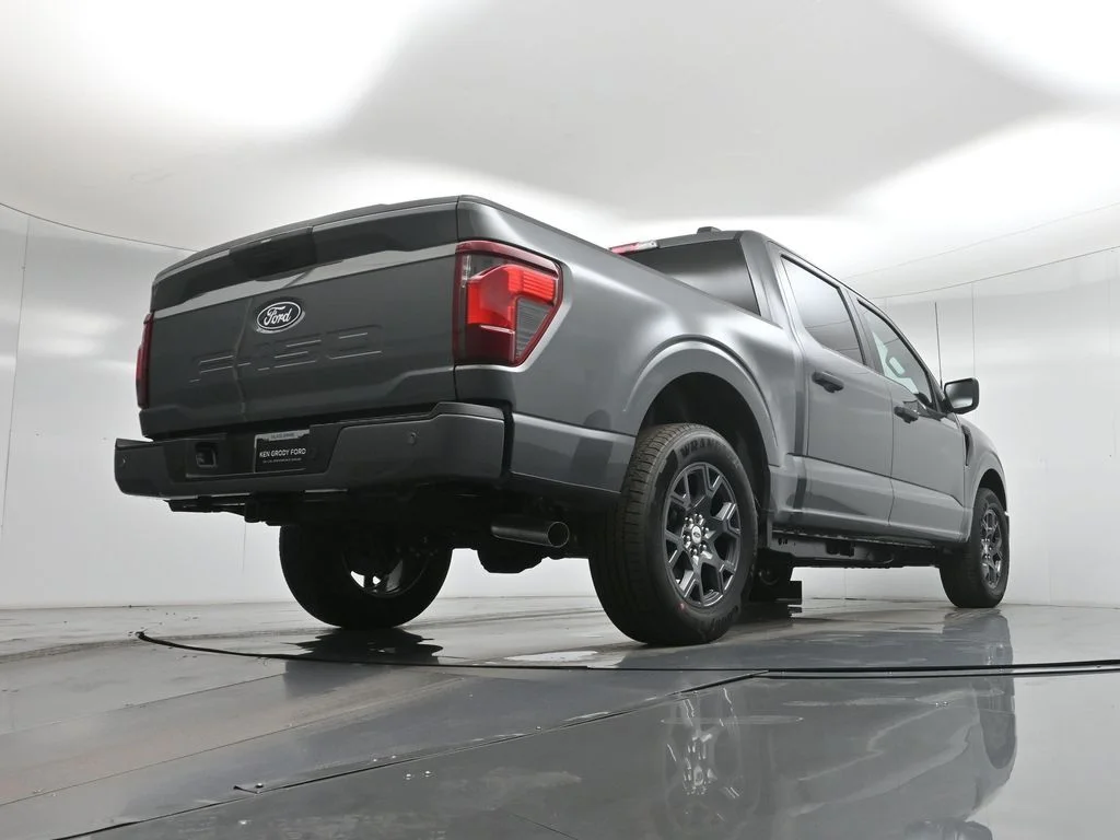 New 2026 Carbonized Gray Metallic Ford STX image 47