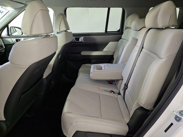 New 2027 White Hyundai SEL image 13