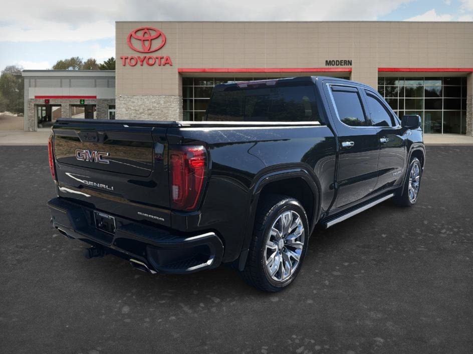 Used 2023 Onyx Black GMC Denali image 7