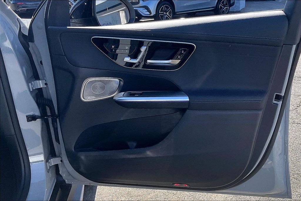 Used 2026 Gray Mercedes-Benz GLC 300 image 16
