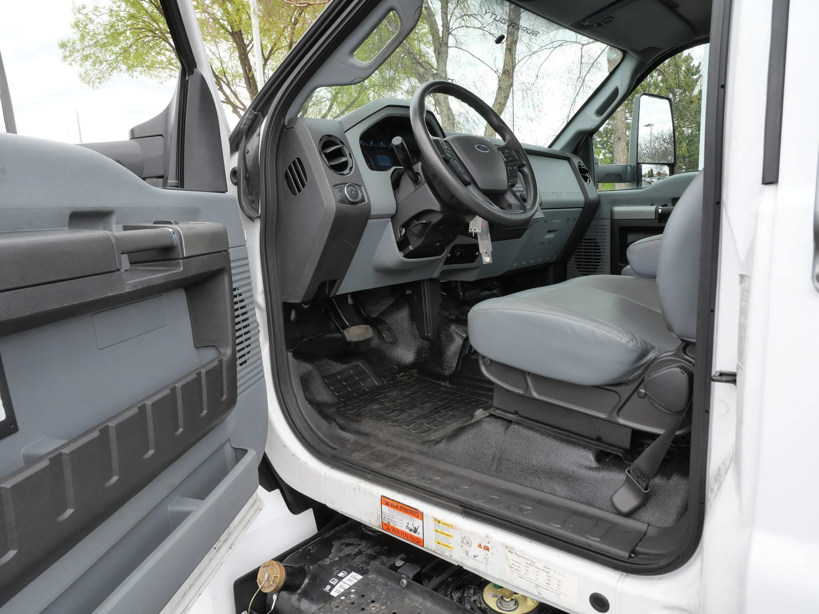Used 2023 Oxford White Ford Base image 16