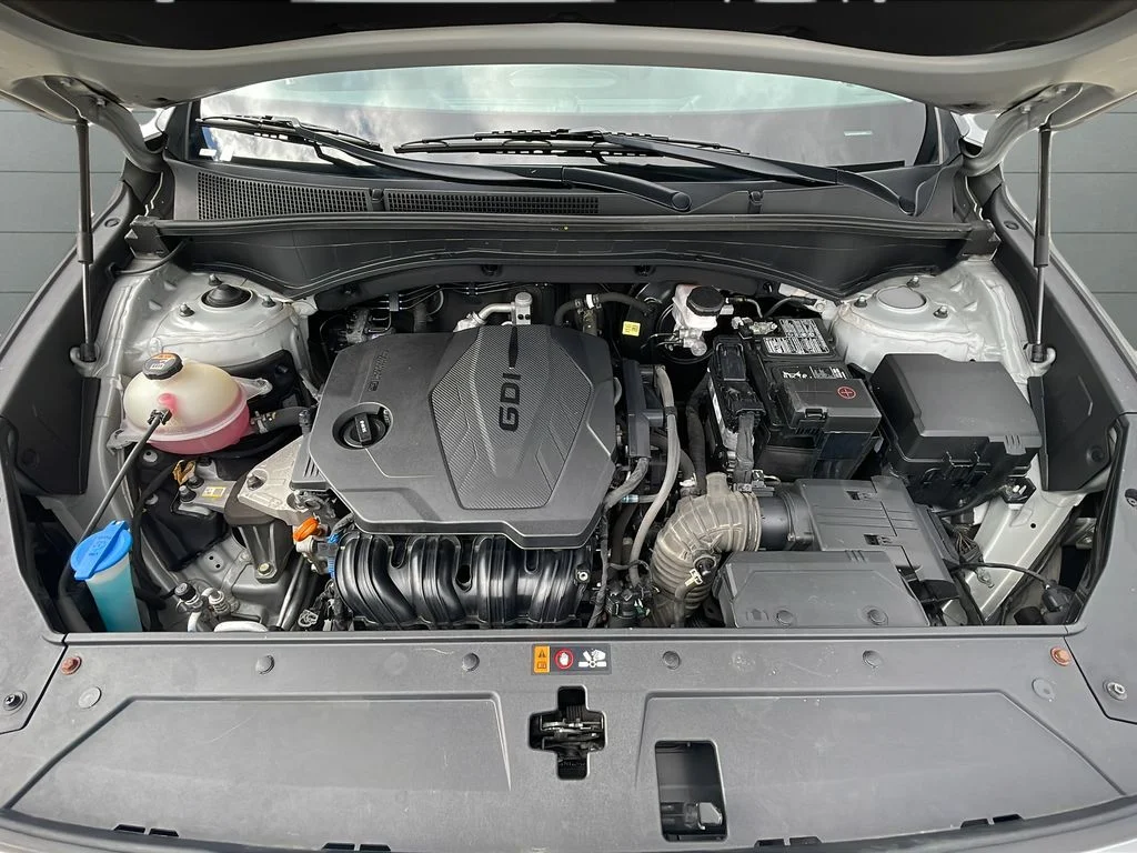Used 2023 Silver Hyundai SEL image 22