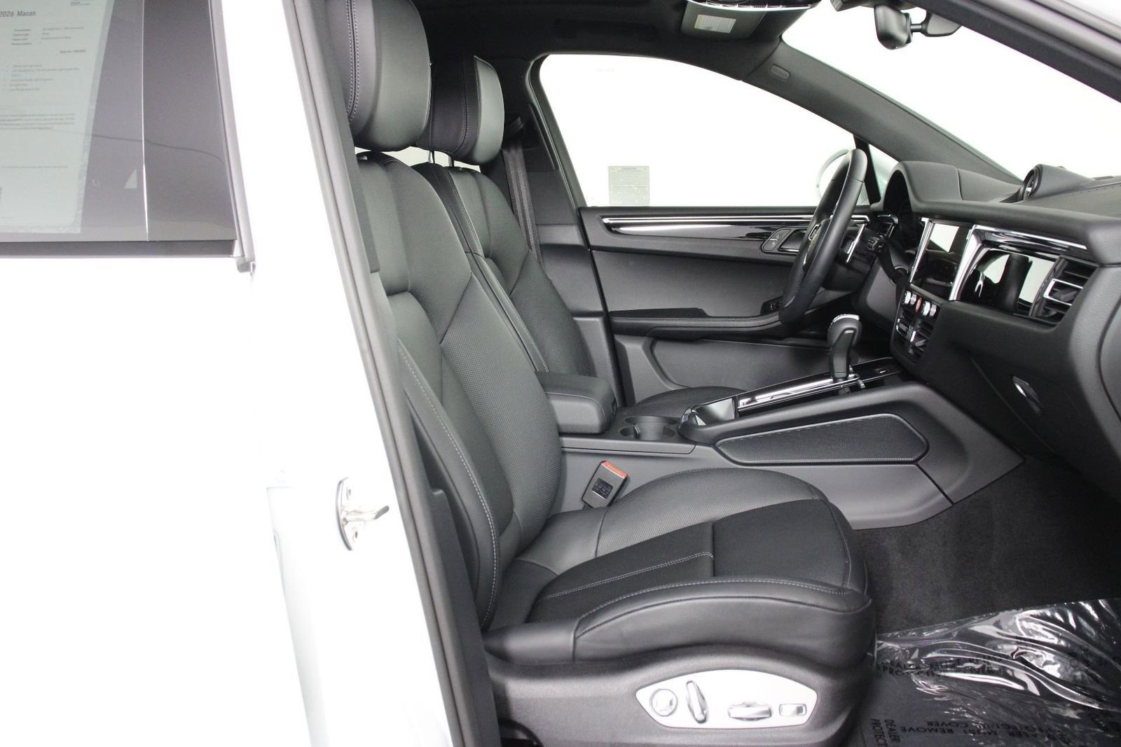 Certified Used 2026 White Porsche  image 31